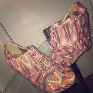 Summer time fine wedge heel